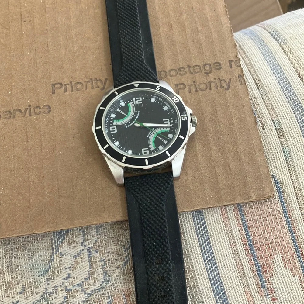 Oak & rush men’s watch as is